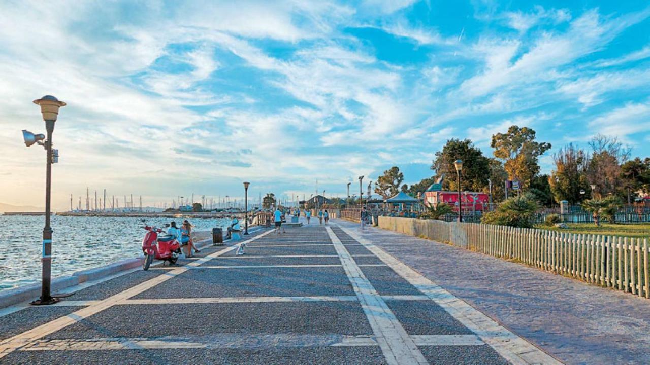 Athenian Riviera Beach Apartment Luaran gambar